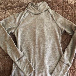 Lululemon top